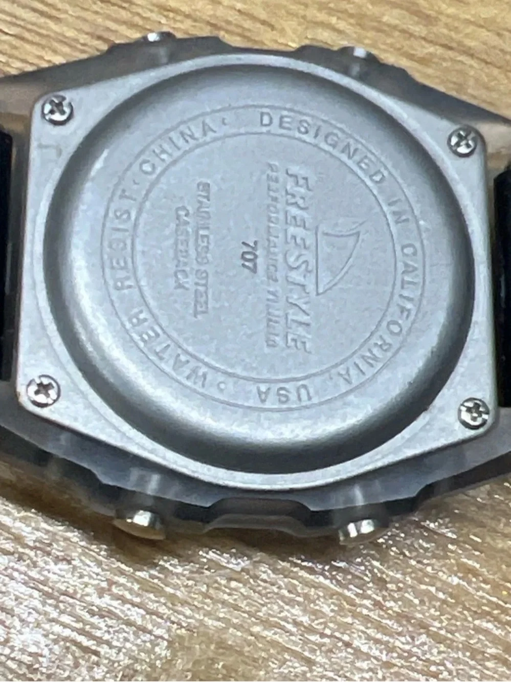 Vintage Freestyle Night Vision 300ft Shark Digital Mens Watch